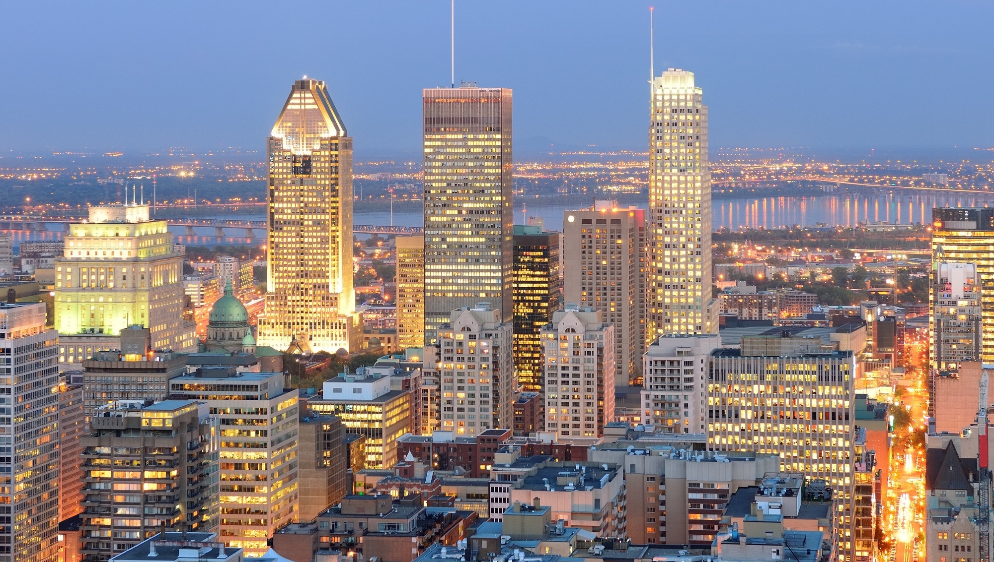 photodune-6165880-montreal-at-dusk-l.jpg